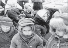 они прикрывали собой детство. 16-летняя «мама» для 124 сирот - фото - 2