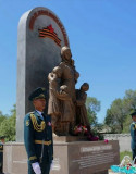 они прикрывали собой детство. Мама Токтогон - фото - 1